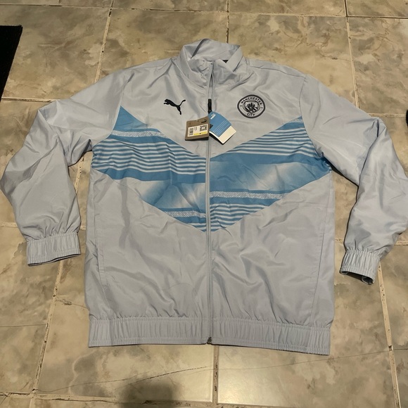 NWT Mens SZ Medium Puma Manchester City Prematch Graphic Jacket UEFA League